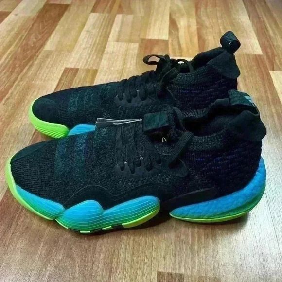 💰HUGE CLEARANCE SALE 💰 Adidas Trae Young 2 Boost Mens Basketball Shoes Size 8 - Picture 11 of 12